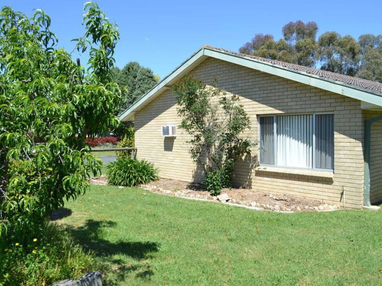 20 Campbell Crescent Moss Vale