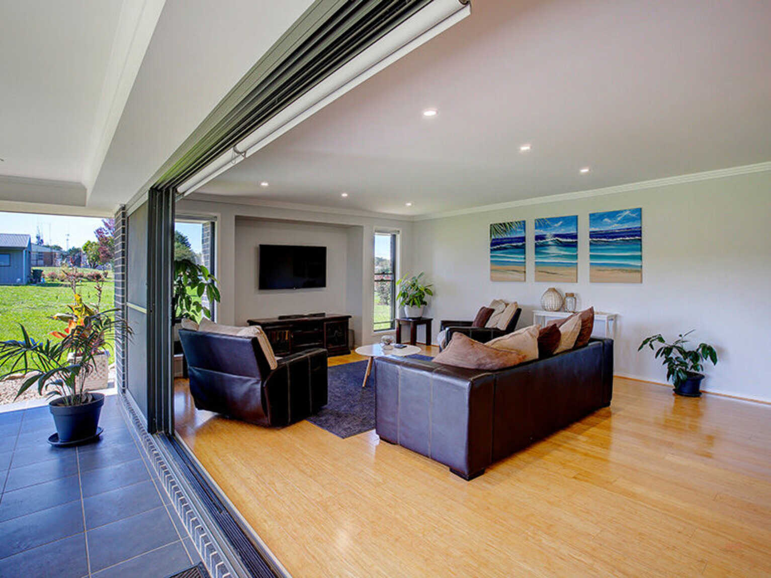 24 Windsor Crescent Moss Vale