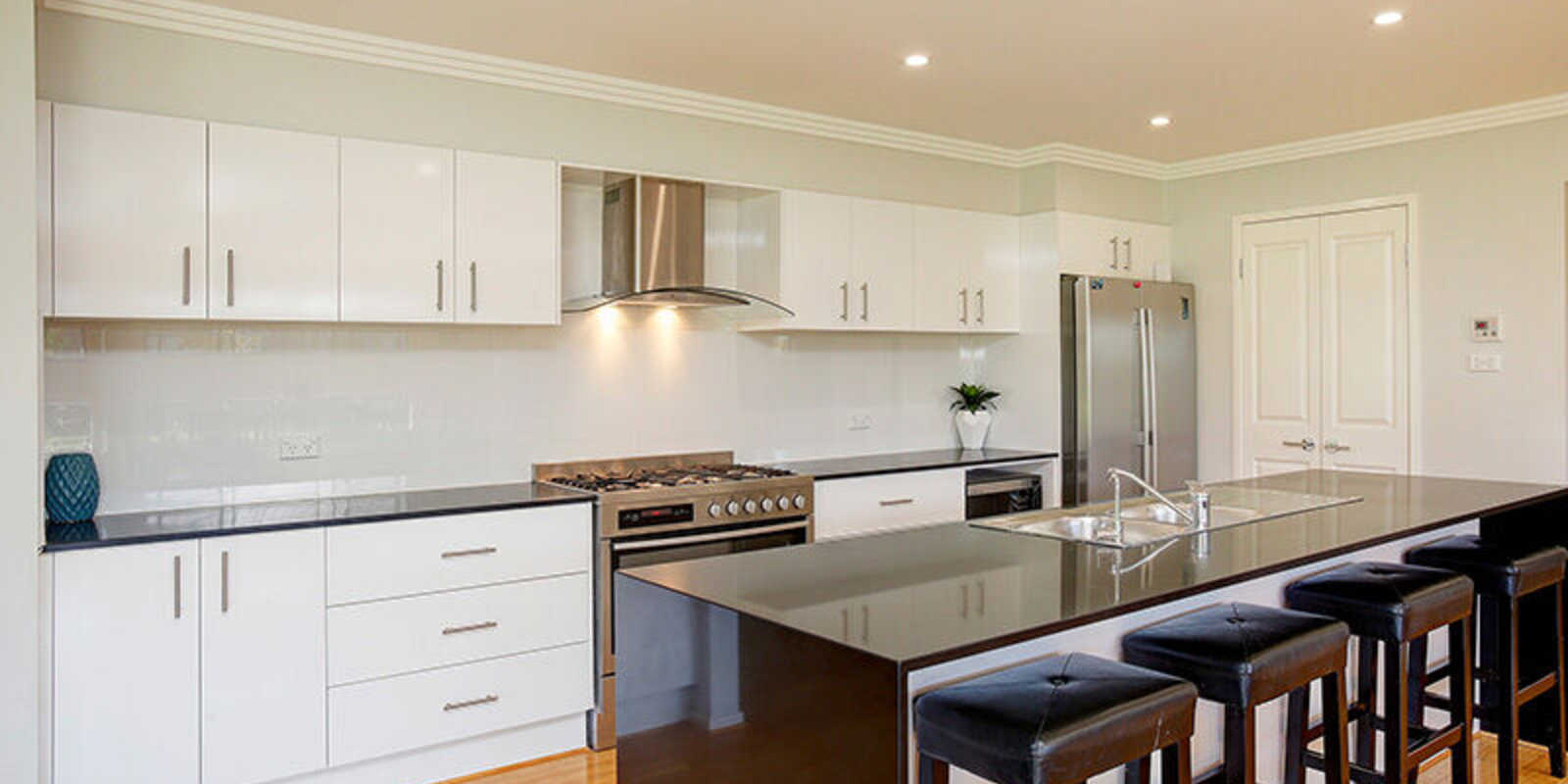 24 Windsor Crescent Moss Vale