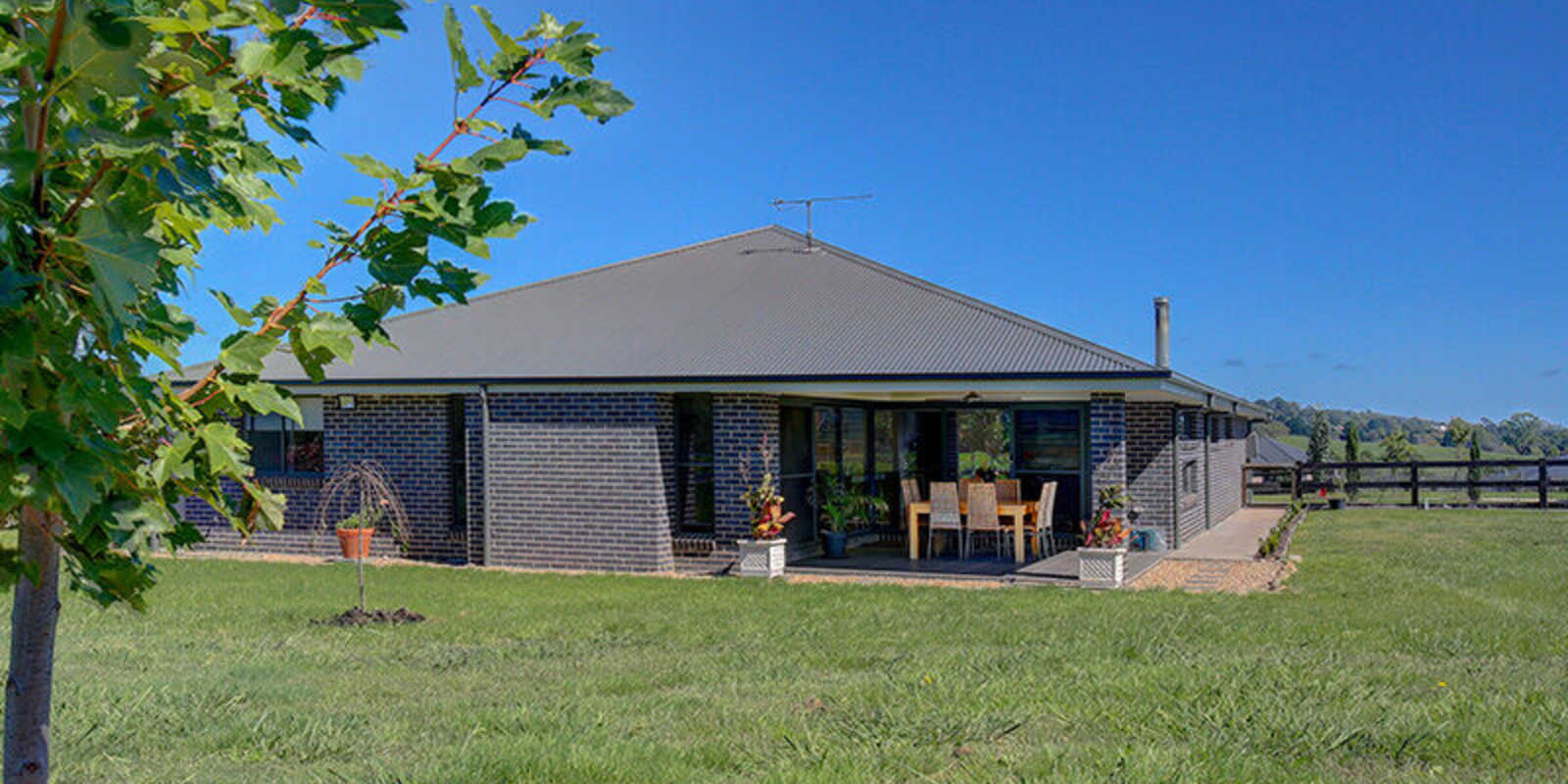 24 Windsor Crescent Moss Vale