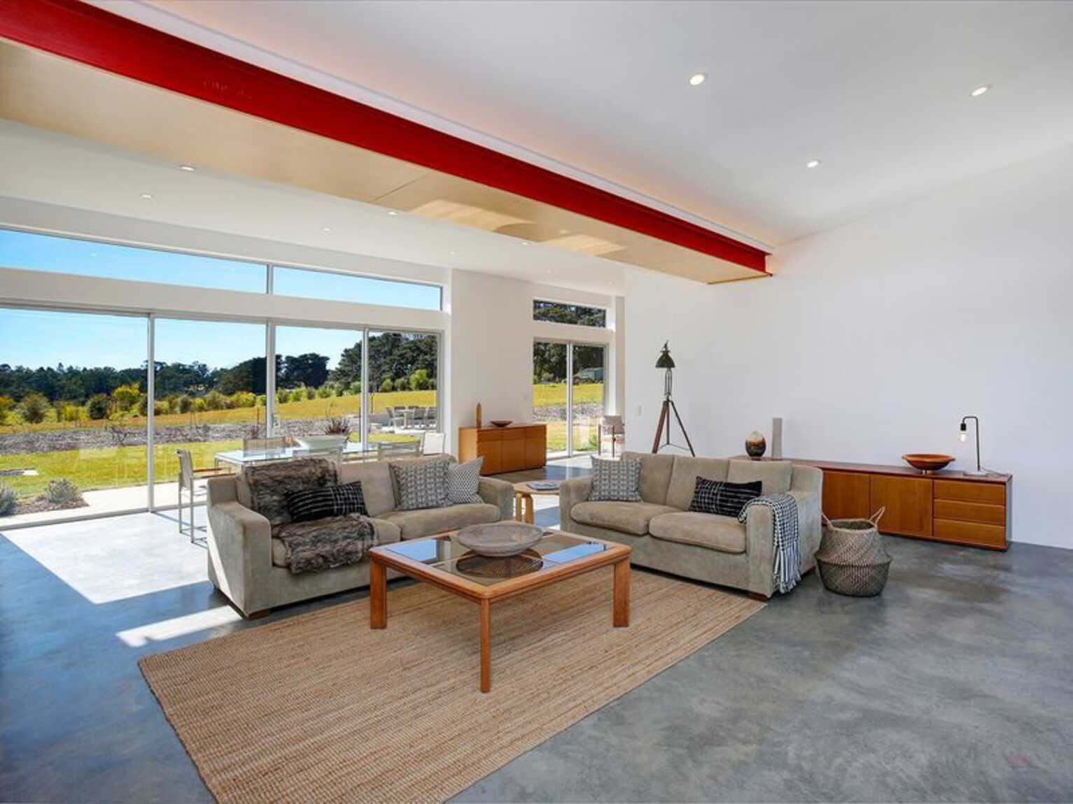 60 Ringwood Lane Exeter