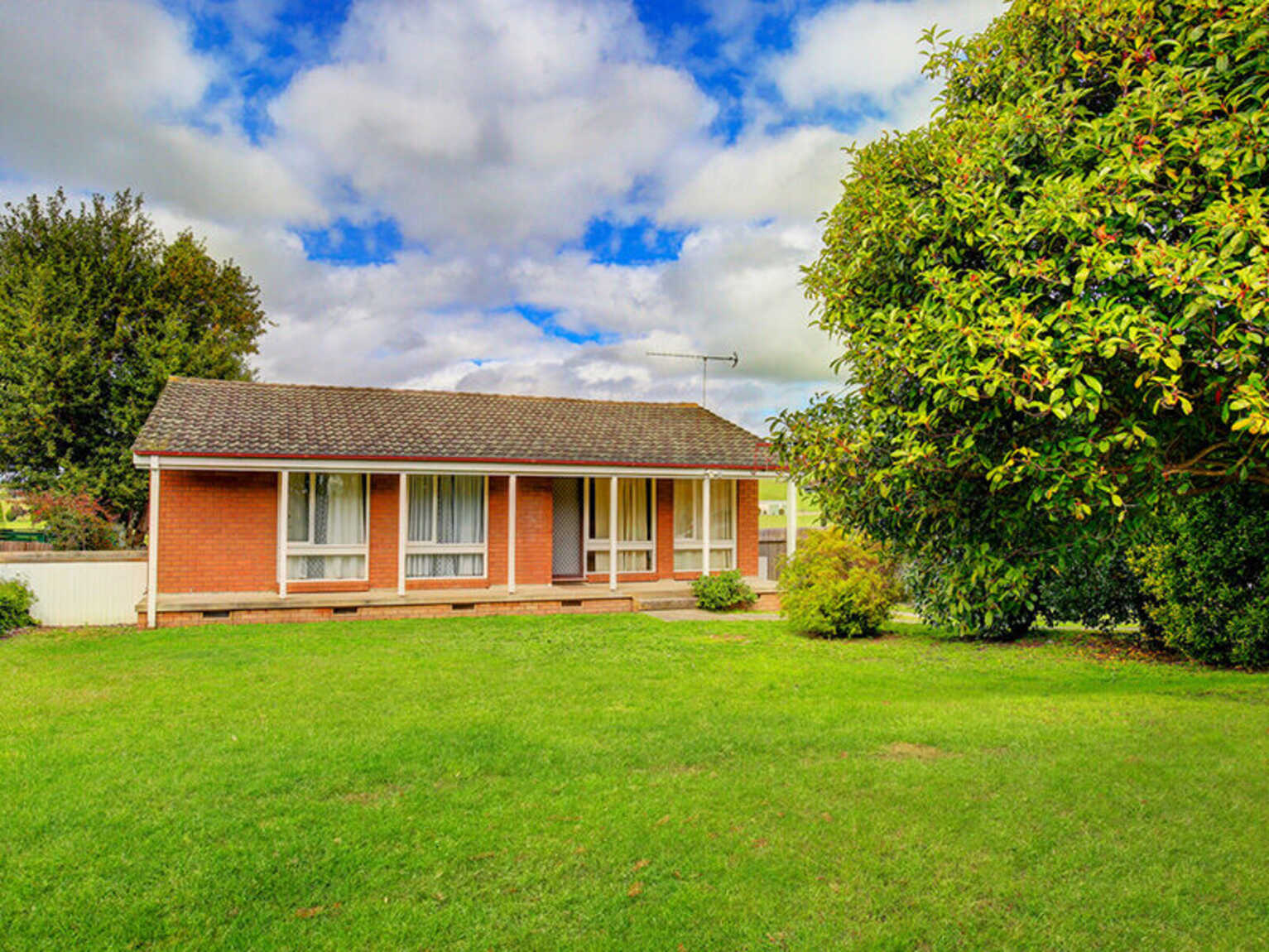 11 Patuna Avenue Moss Vale