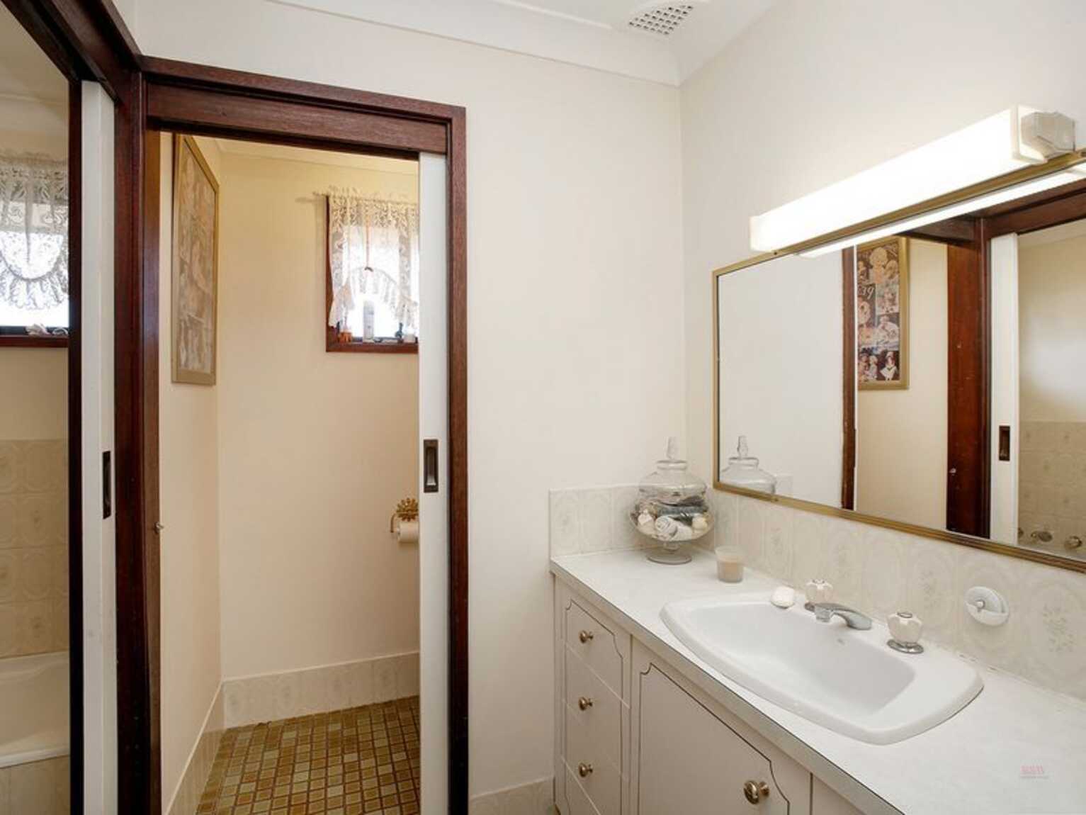 27 Broughton Street Moss Vale 27 Broughton Street Moss Vale
