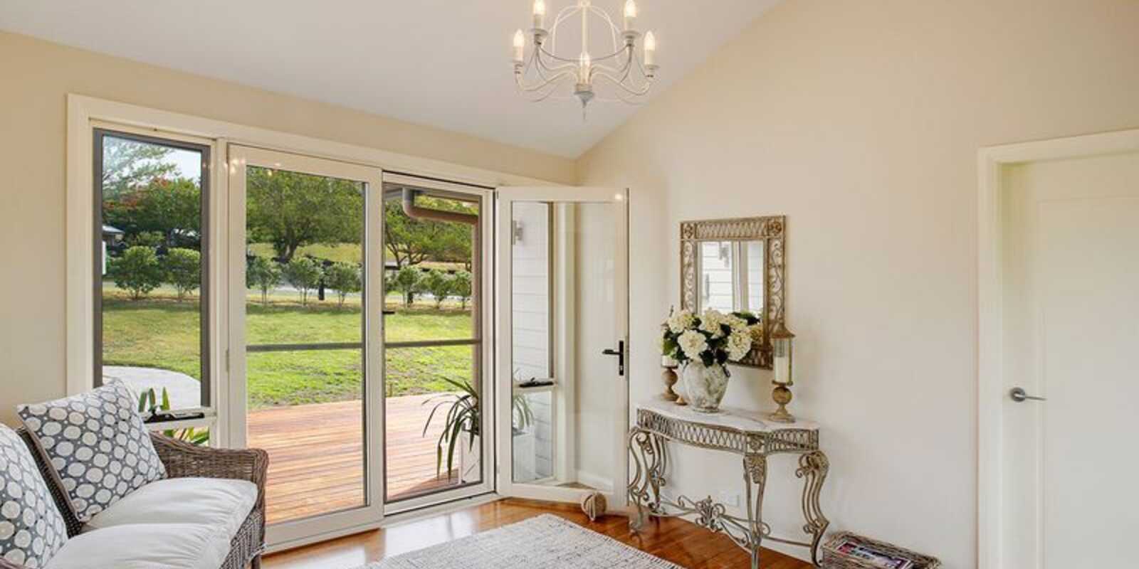2 Hazelton Drive Moss Vale