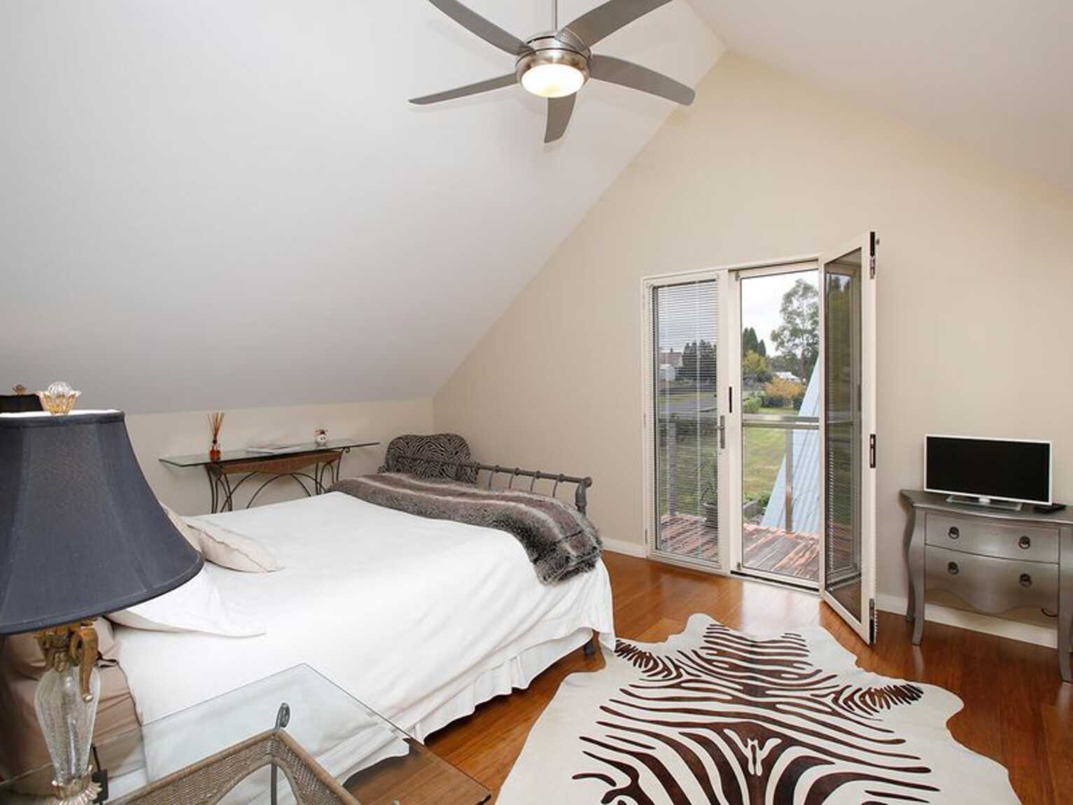 2 Hazelton Drive Moss Vale