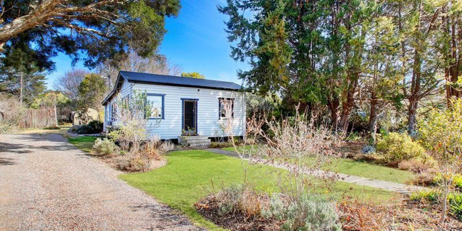 8 Cook Street Mittagong