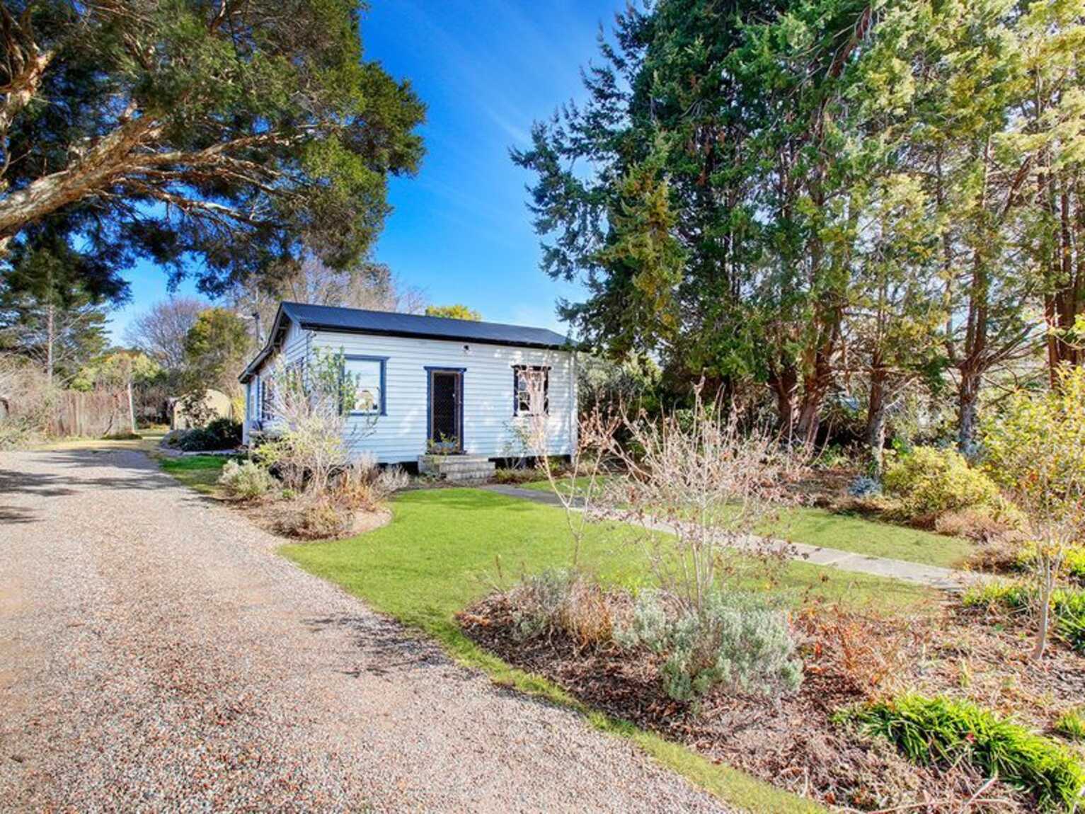 8 Cook Street Mittagong
