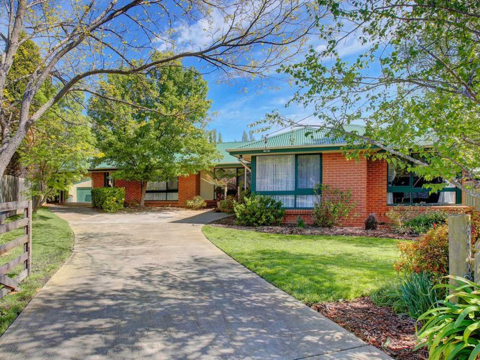 4 Kylie Place Moss Vale 4 Kylie Place Moss Vale