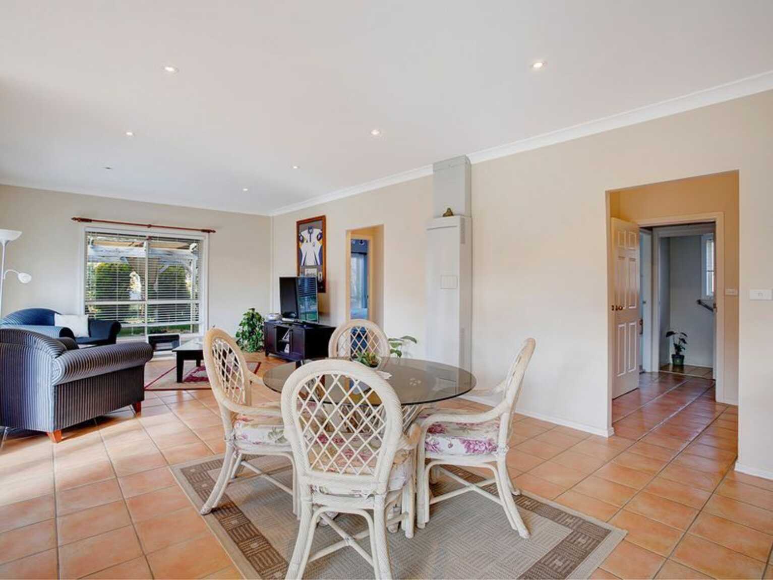 2A Elmswood Court Bundanoon