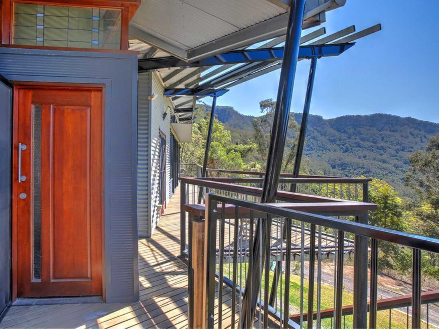 254 Mellows Road Calderwood