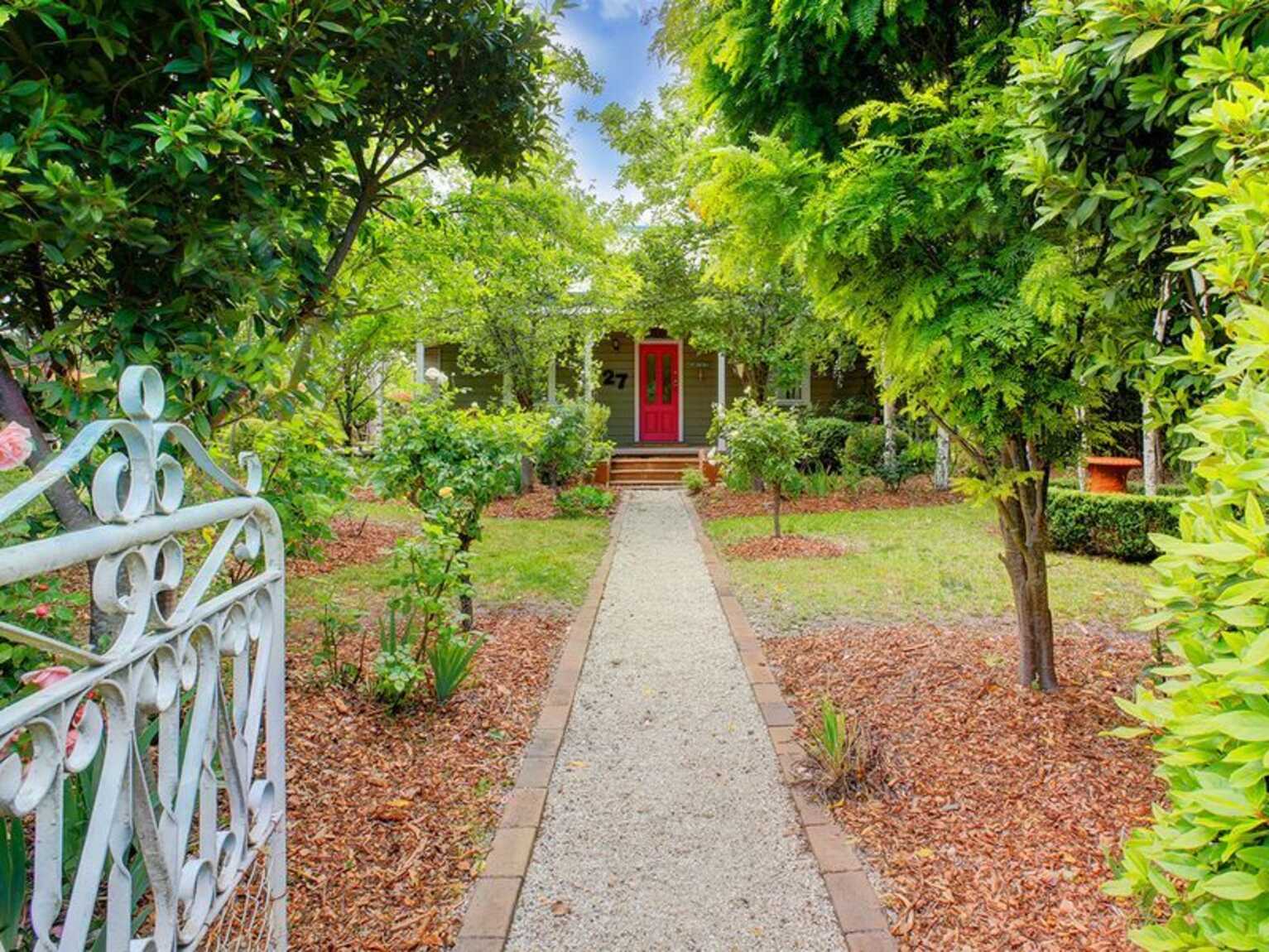 27 Suttor Road Moss Vale