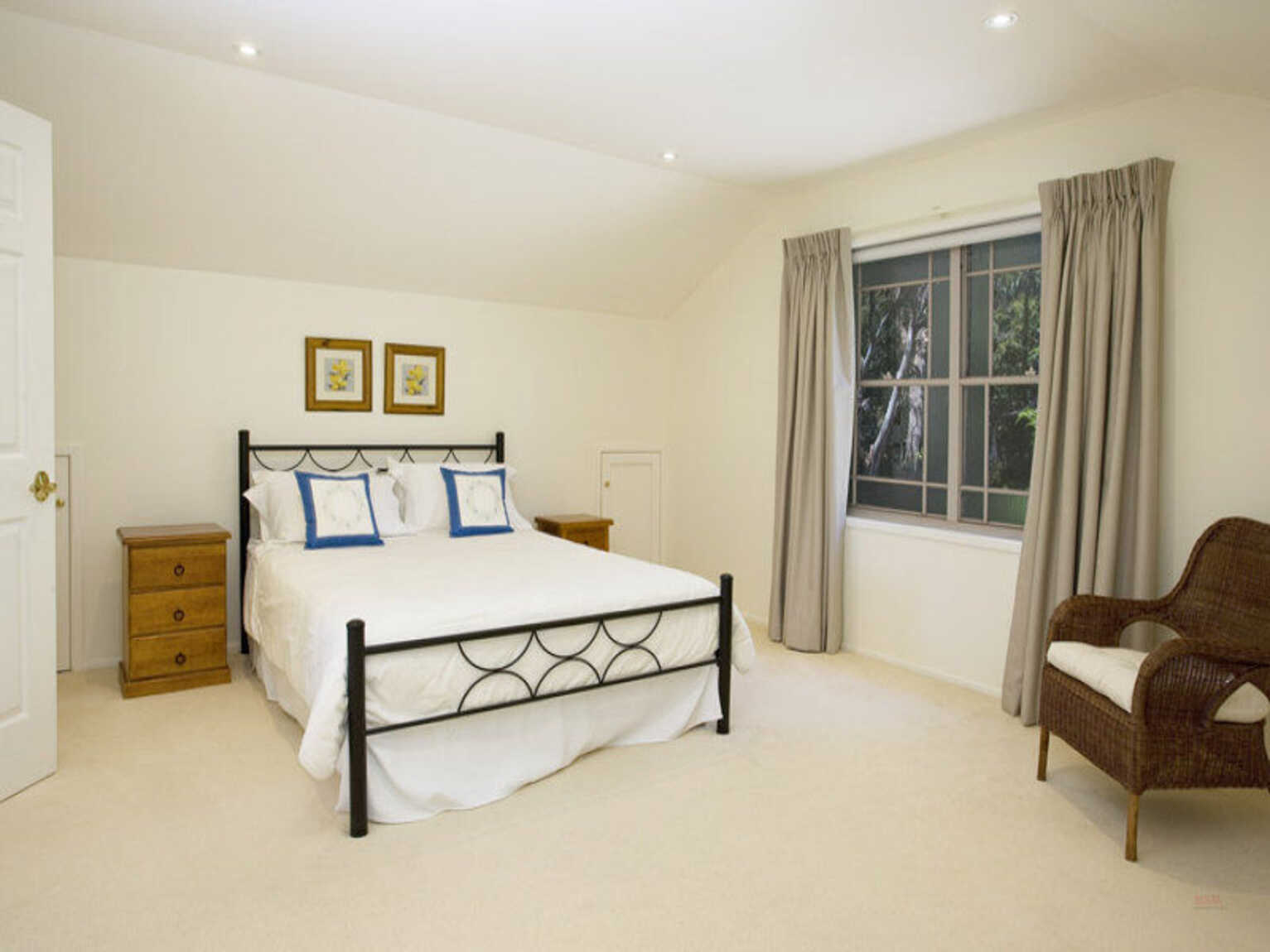 45 Wildes Meadow Road Wildes Meadow