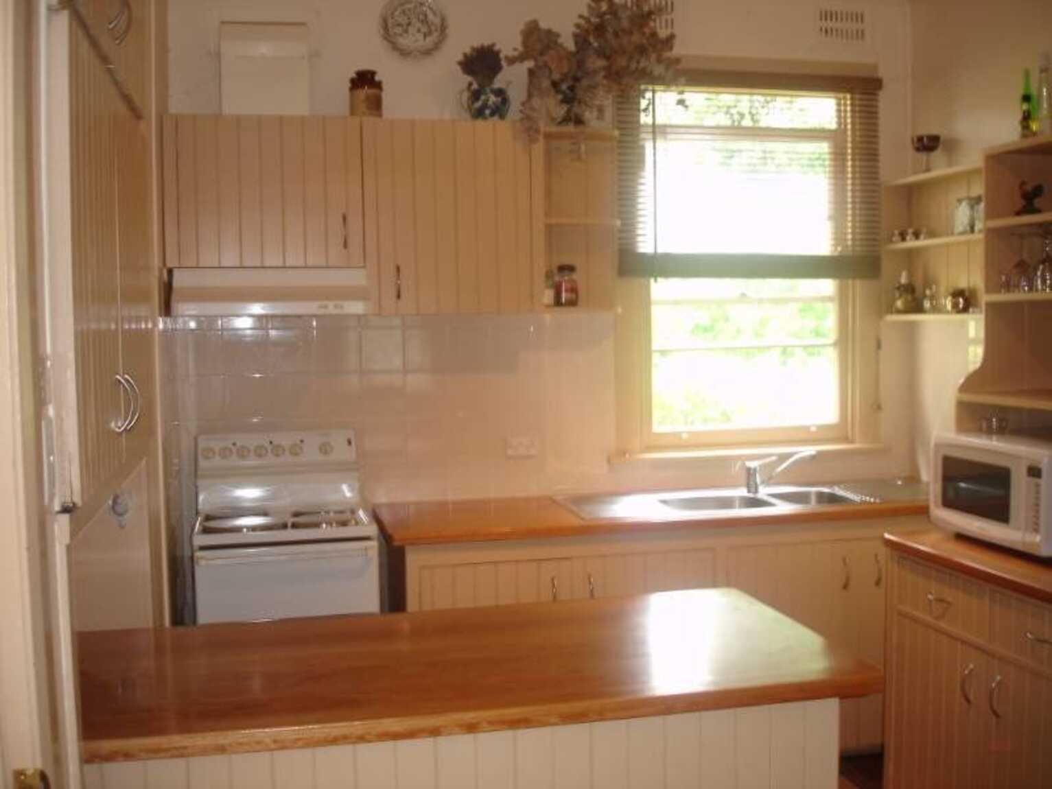 8-10 Watson Road Moss Vale 8-10 Watson Road Moss Vale