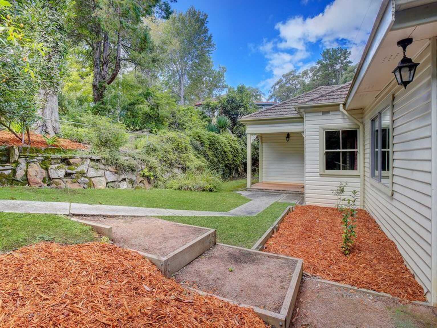 23 Church Street Bundanoon