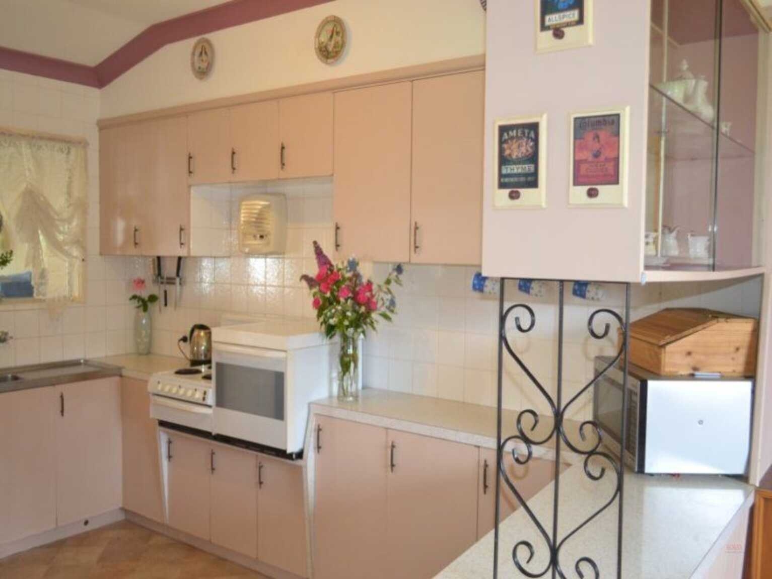 8 Yarrawa Road Moss Vale 8 Yarrawa Road Moss Vale