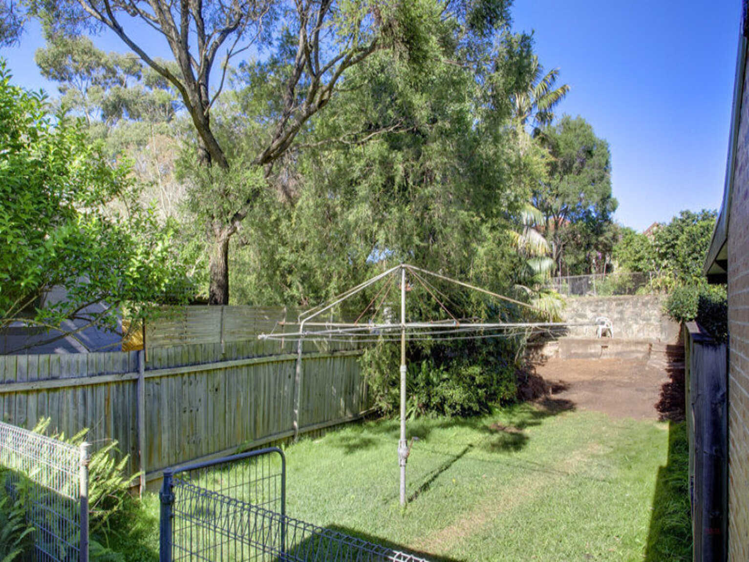 12 Julian Street Willoughby