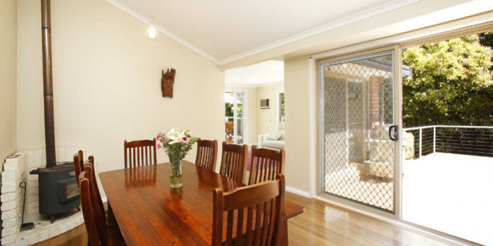 27 Sunninghill Avenue Burradoo 27 Sunninghill Avenue Burradoo