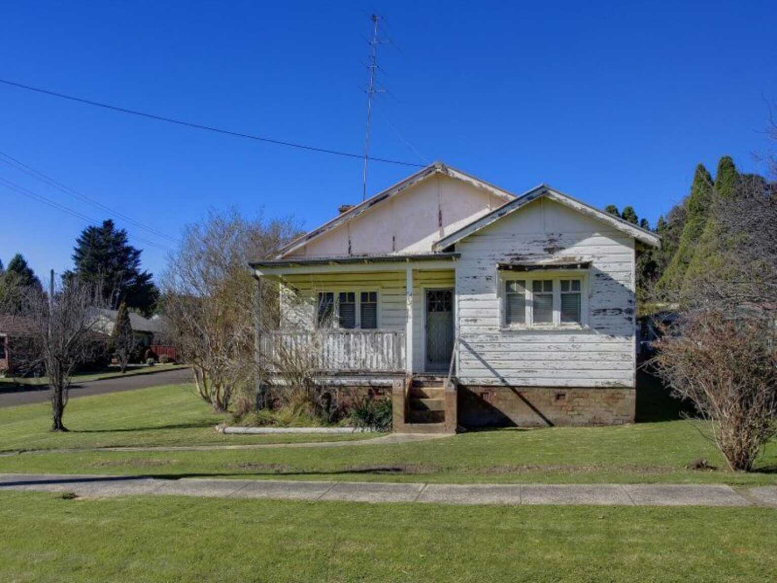 70 Throsby Street Moss Vale 70 Throsby Street Moss Vale