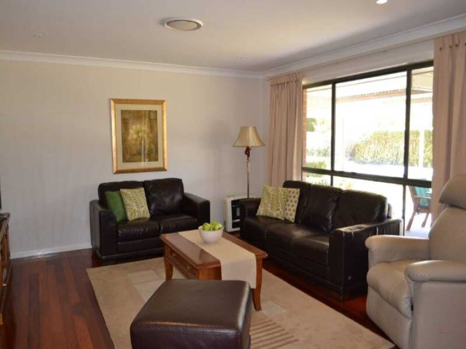 13-15 The Stables Place Moss Vale 13-15 The Stables Place Moss Vale