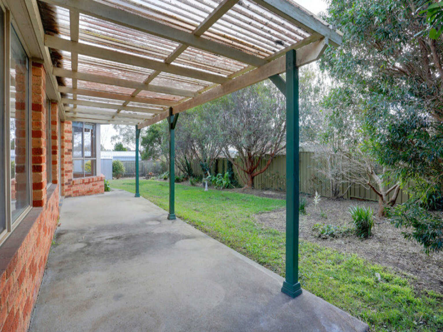 32 Simon Place Moss Vale