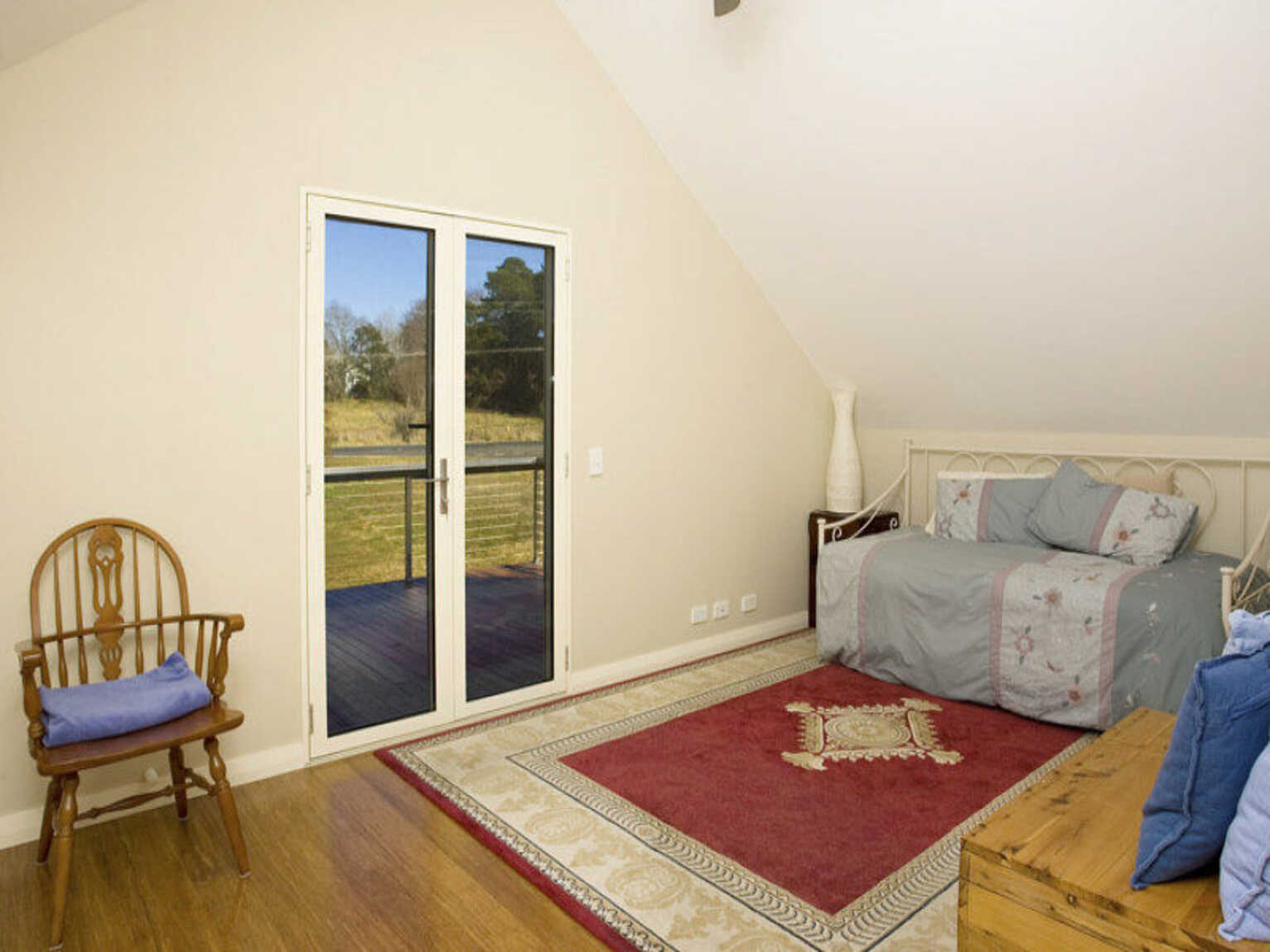 2 Hazelton Drive Moss Vale
