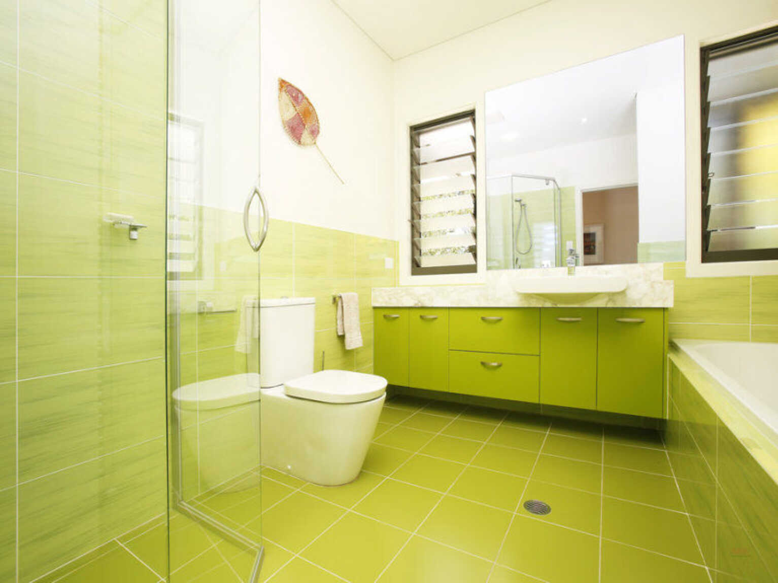 27 Ringwood Lane Exeter