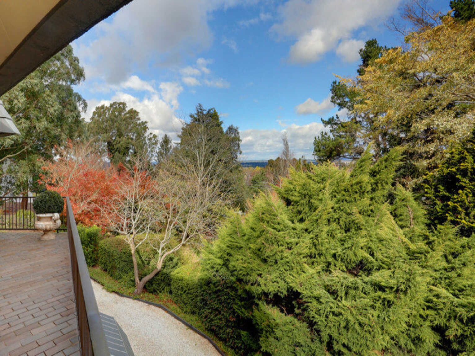 24 Gladstone Road Bowral