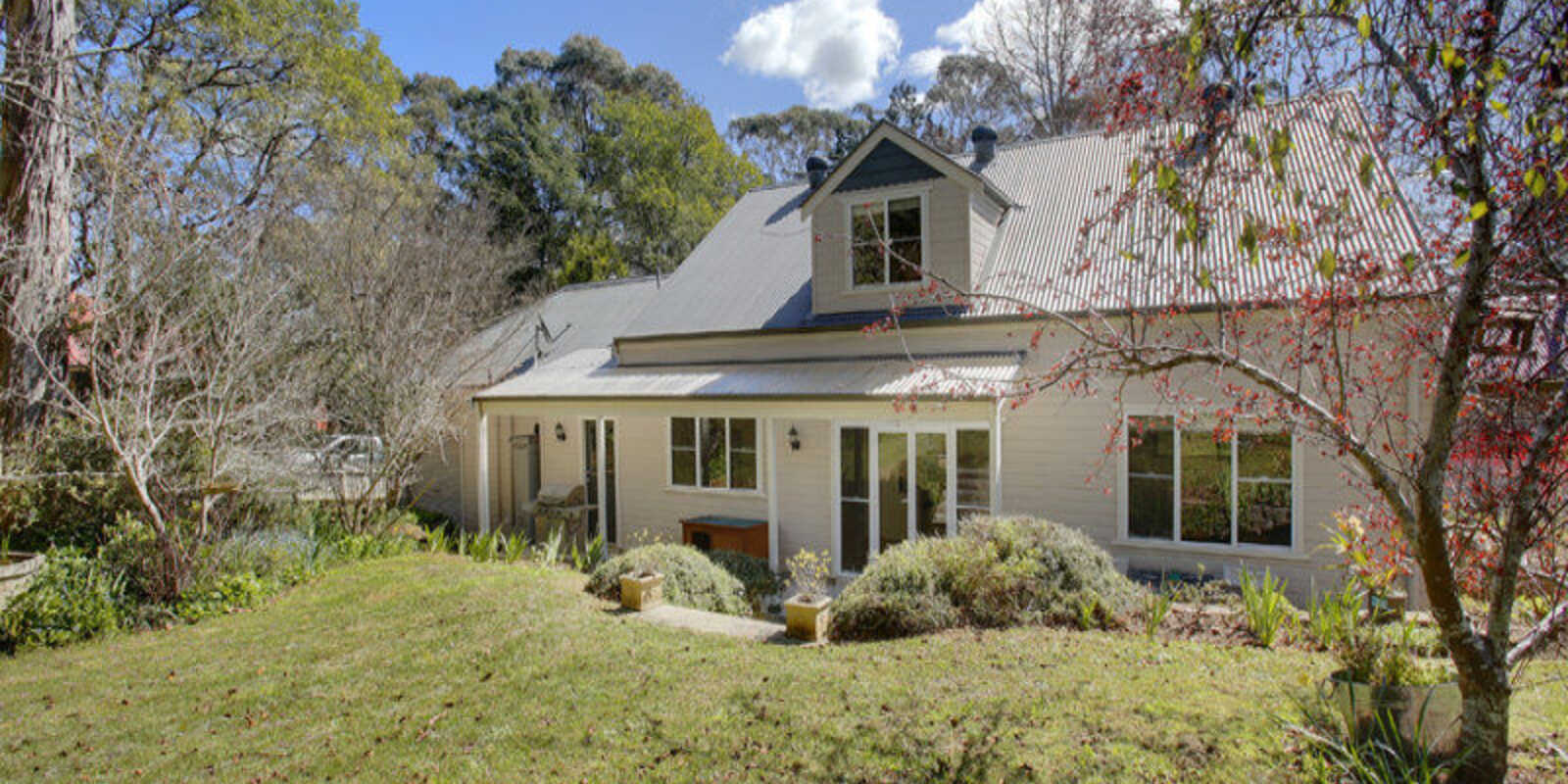 95 Railway Parade Bundanoon