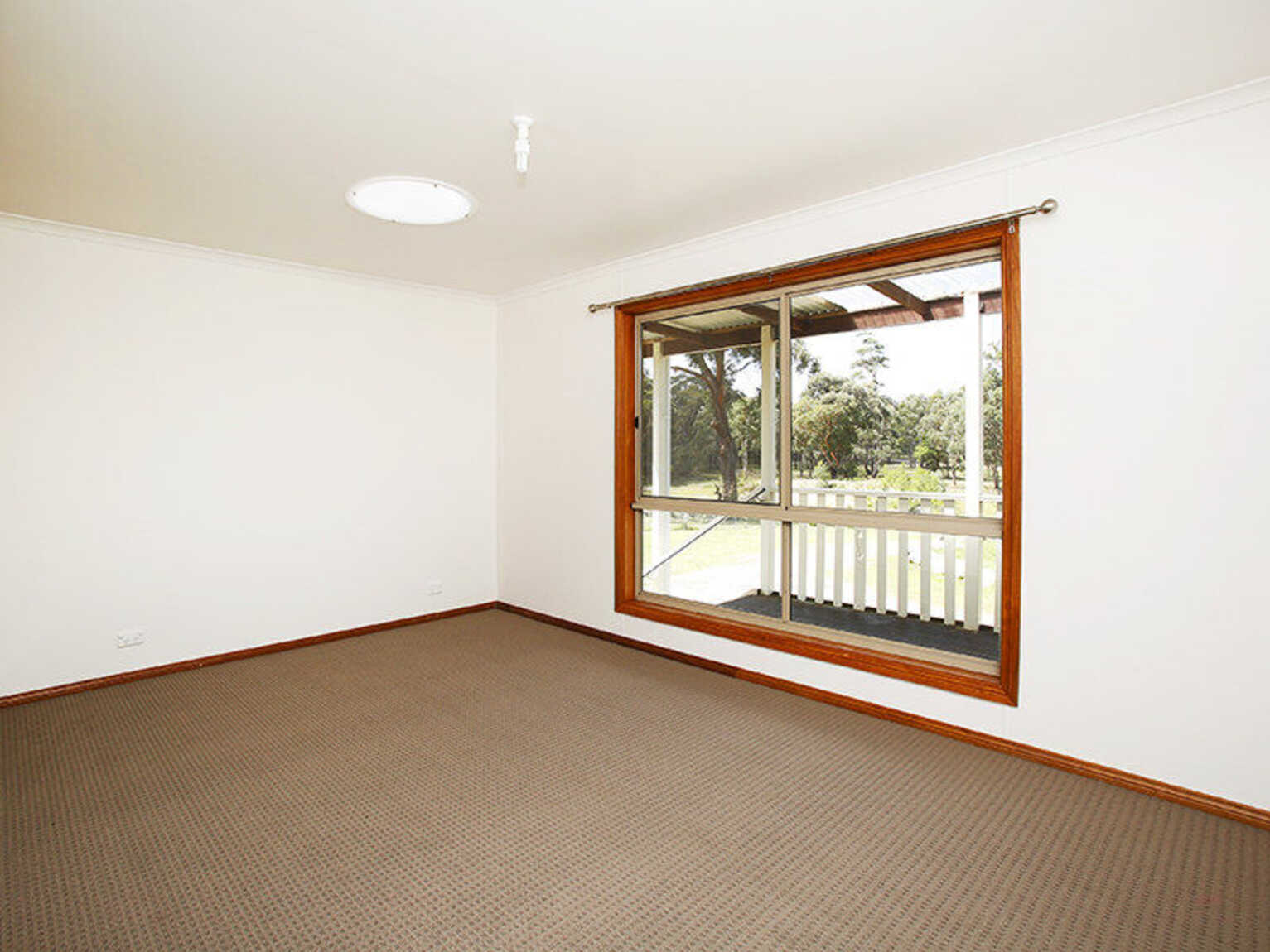 1111 Tugalong Road Canyonleigh