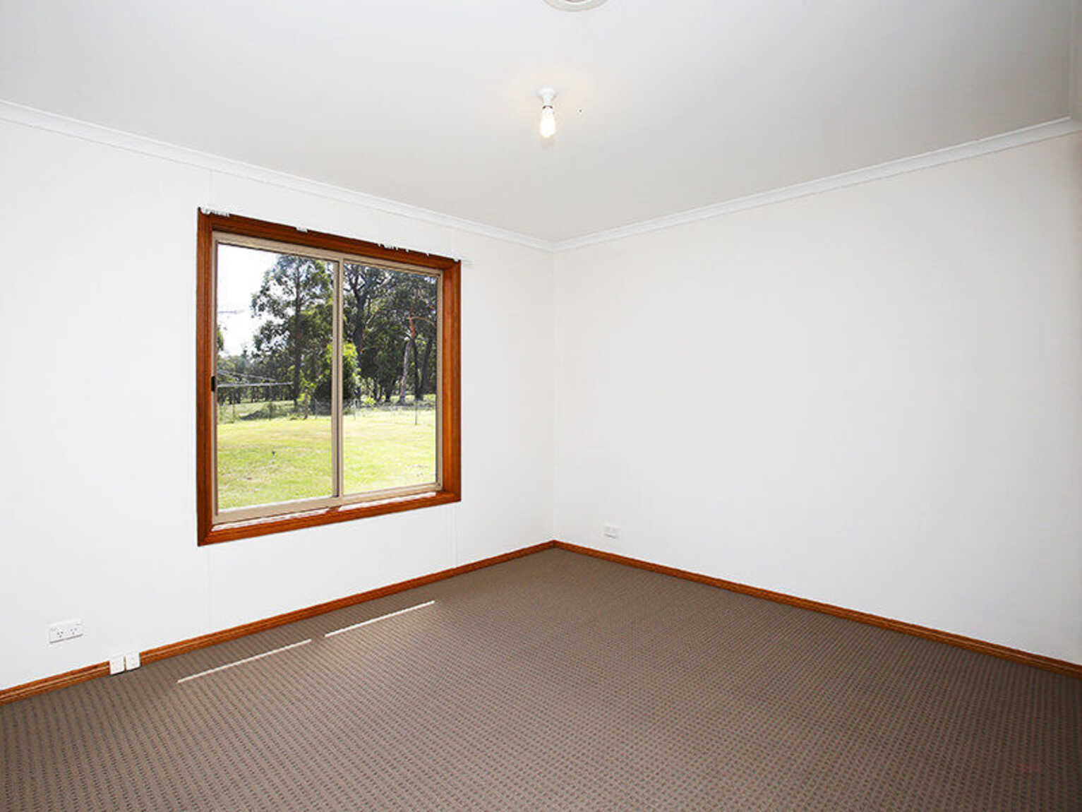 1111 Tugalong Road Canyonleigh