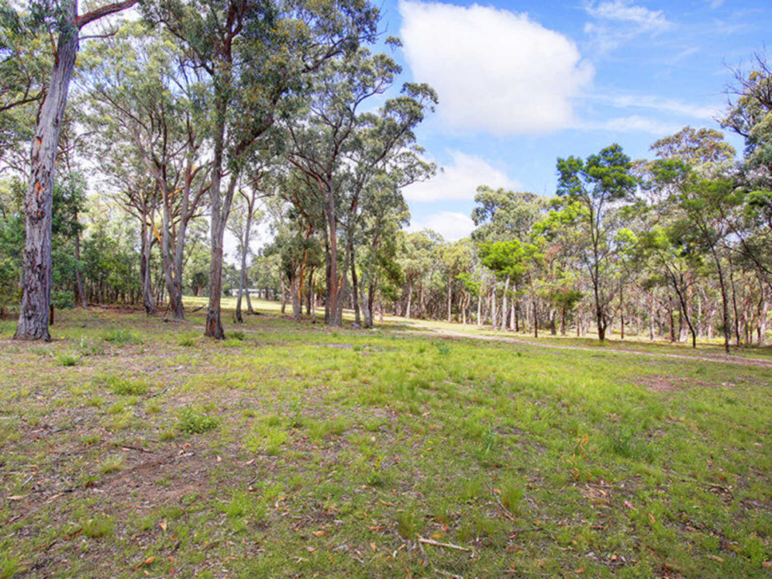 1111 Tugalong Road Canyonleigh