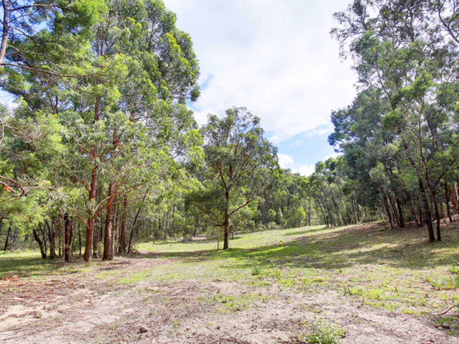 1111 Tugalong Road Canyonleigh