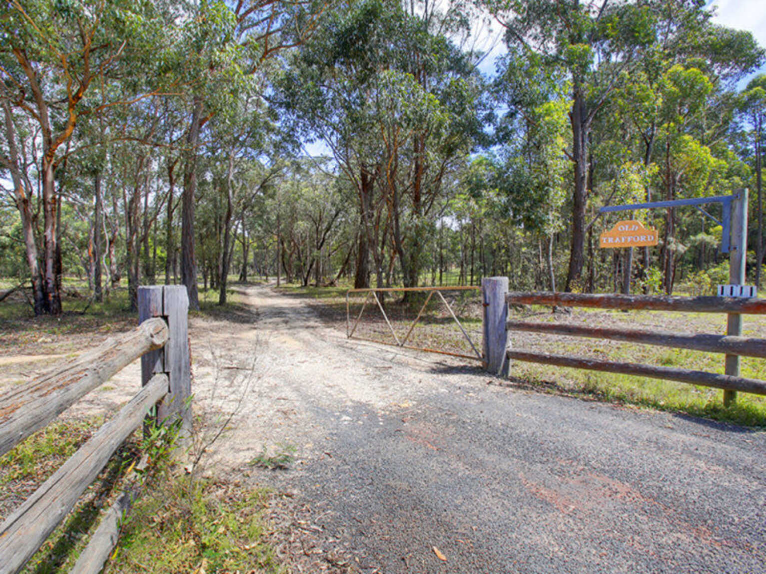 1111 Tugalong Road Canyonleigh
