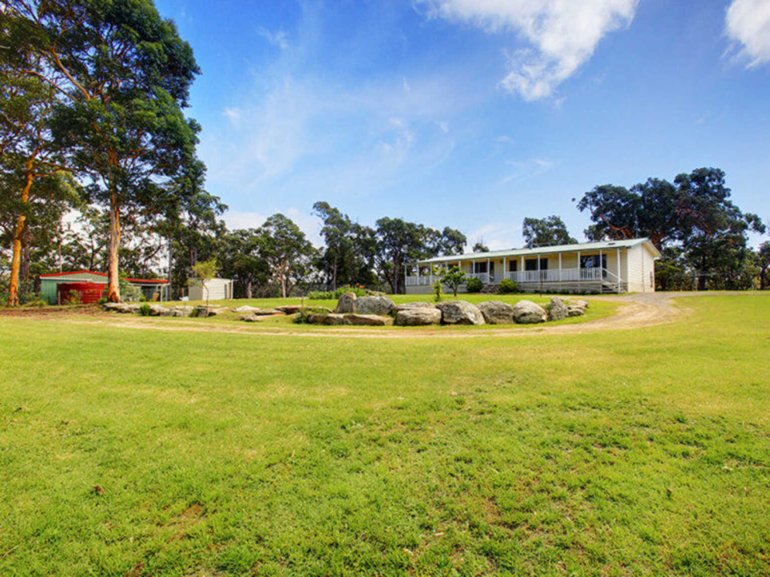 1111 Tugalong Road Canyonleigh