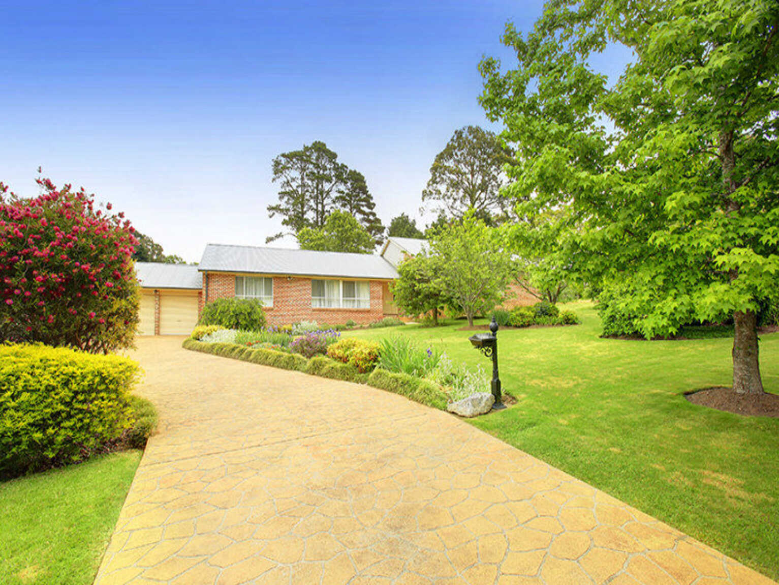 8 Cooke Place Moss Vale 8 Cooke Place Moss Vale