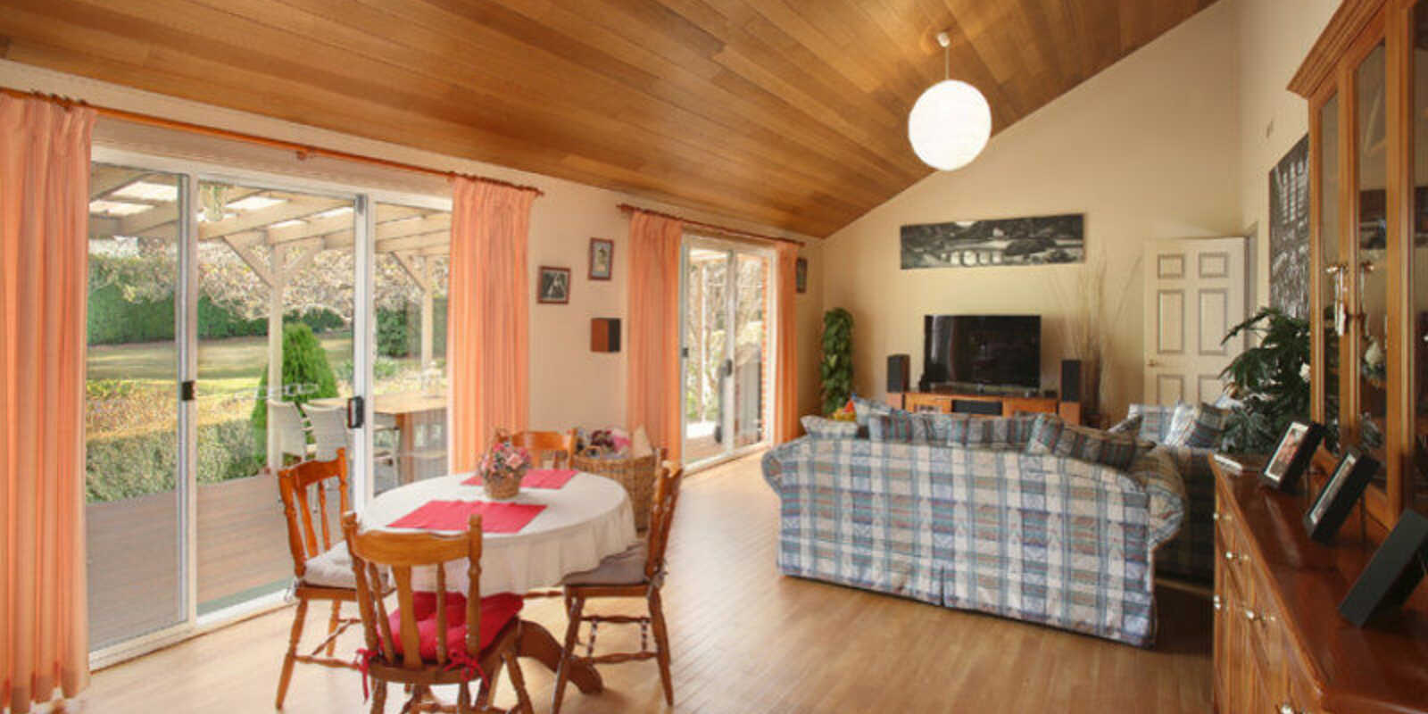 8 Cooke Place Moss Vale 8 Cooke Place Moss Vale