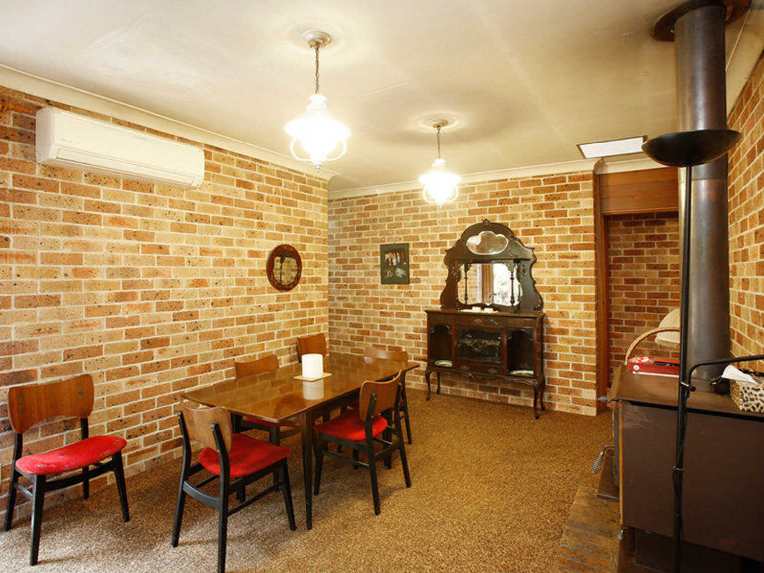 17 Hurlingham Avenue Burradoo 17 Hurlingham Avenue Burradoo