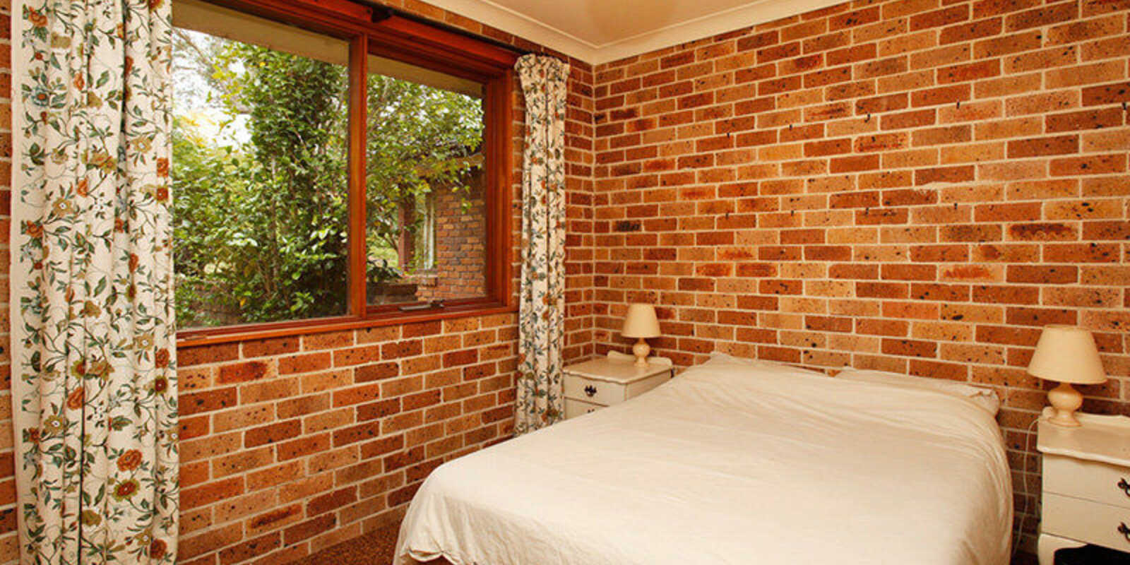 17 Hurlingham Avenue Burradoo 17 Hurlingham Avenue Burradoo