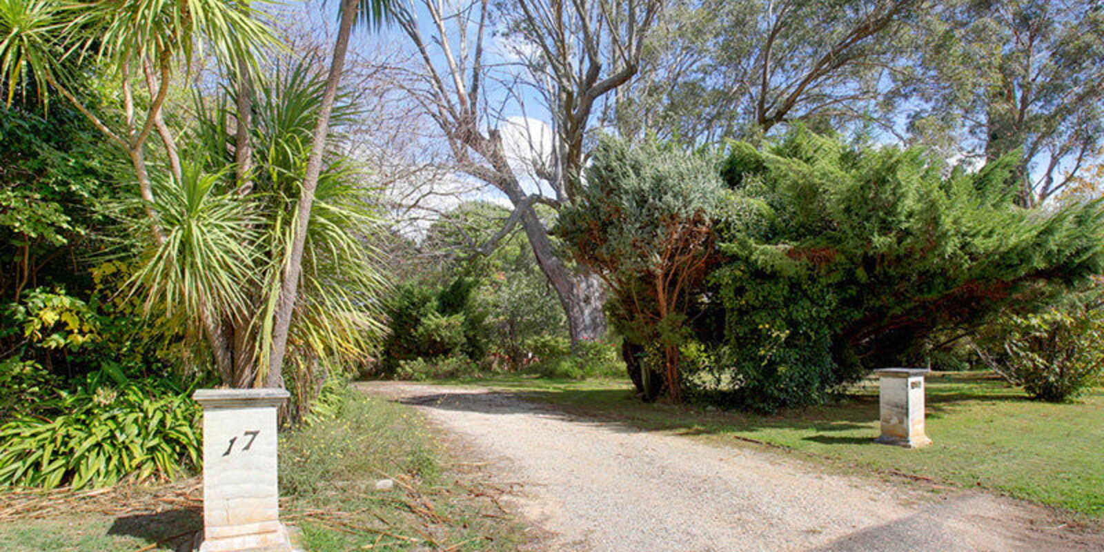 17 Hurlingham Avenue Burradoo 17 Hurlingham Avenue Burradoo
