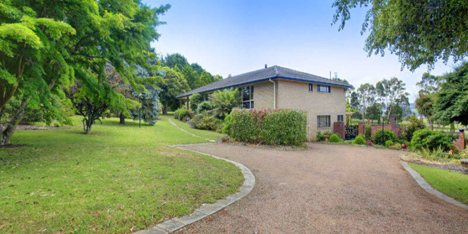 8 Church Street Burrawang