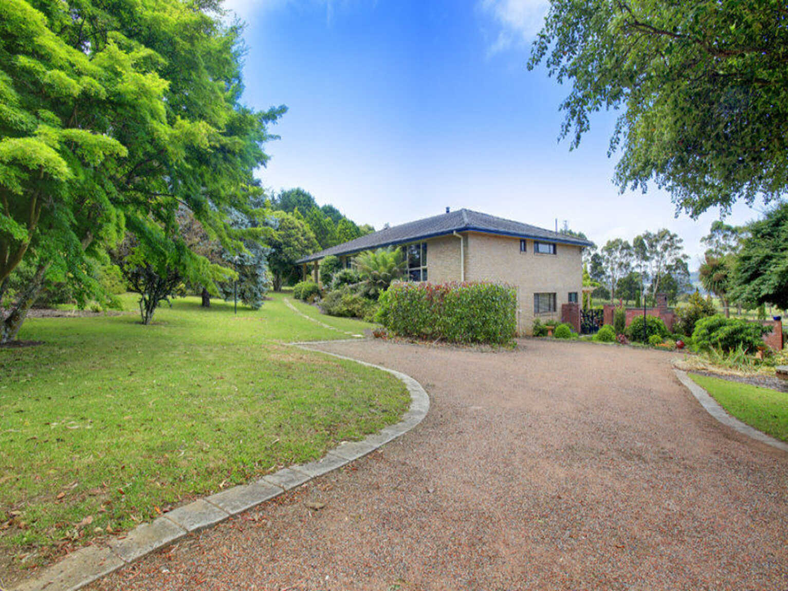 8 Church Street Burrawang