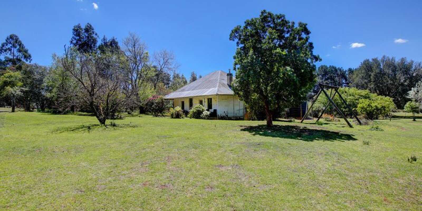 296 Caoura Road Tallong