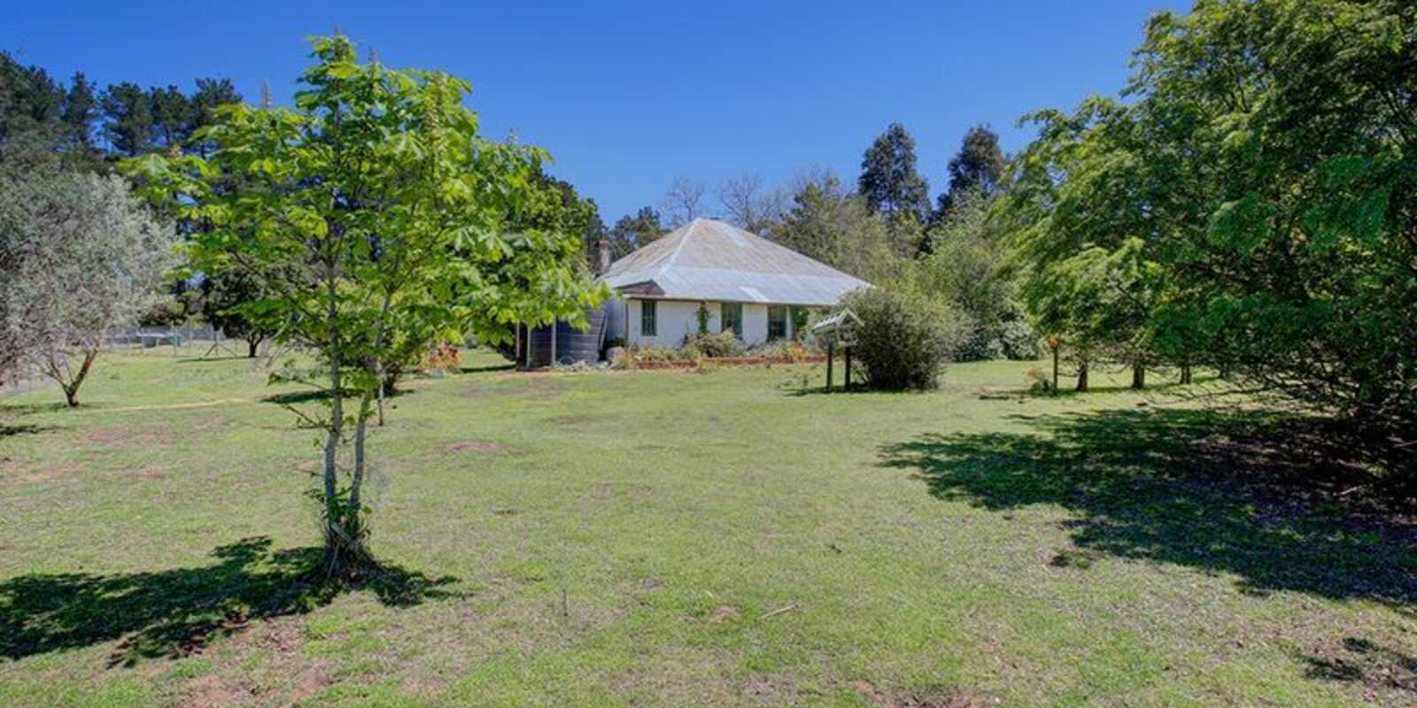 296 Caoura Road Tallong