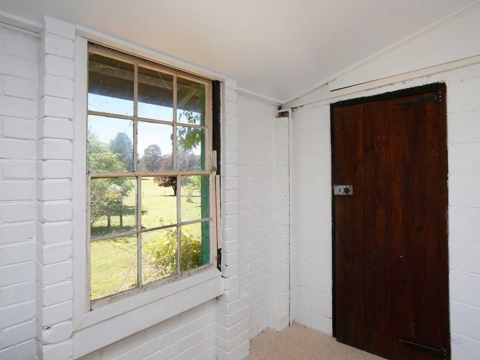 296 Caoura Road Tallong