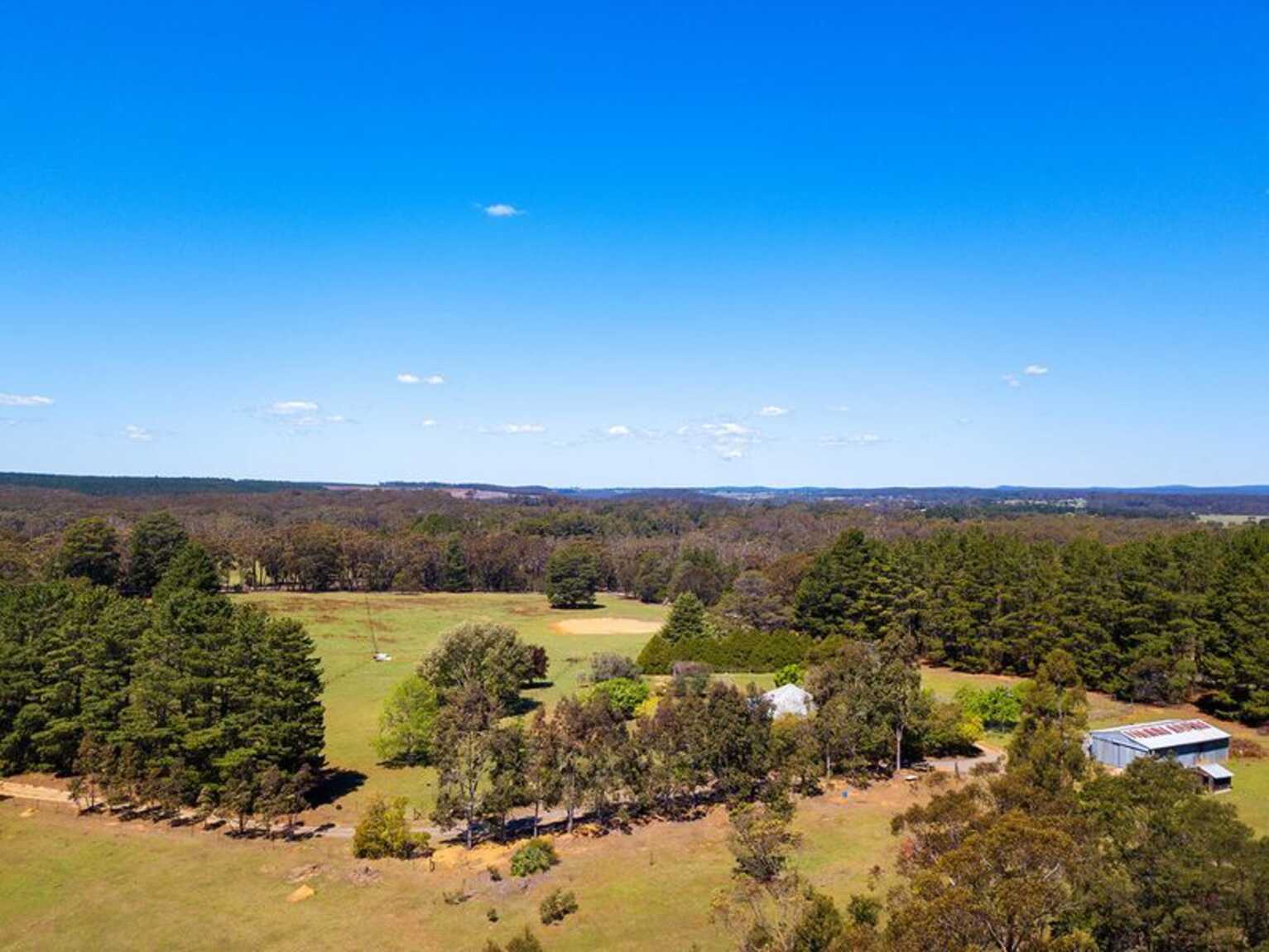 296 Caoura Road Tallong