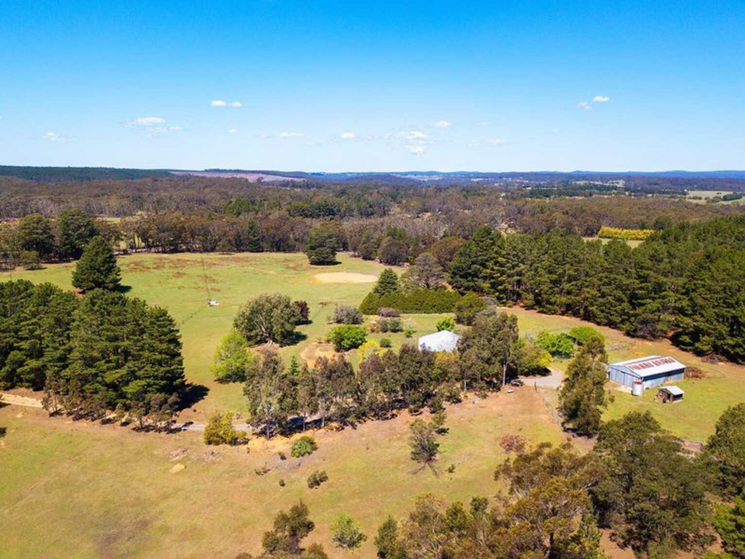 296 Caoura Road Tallong