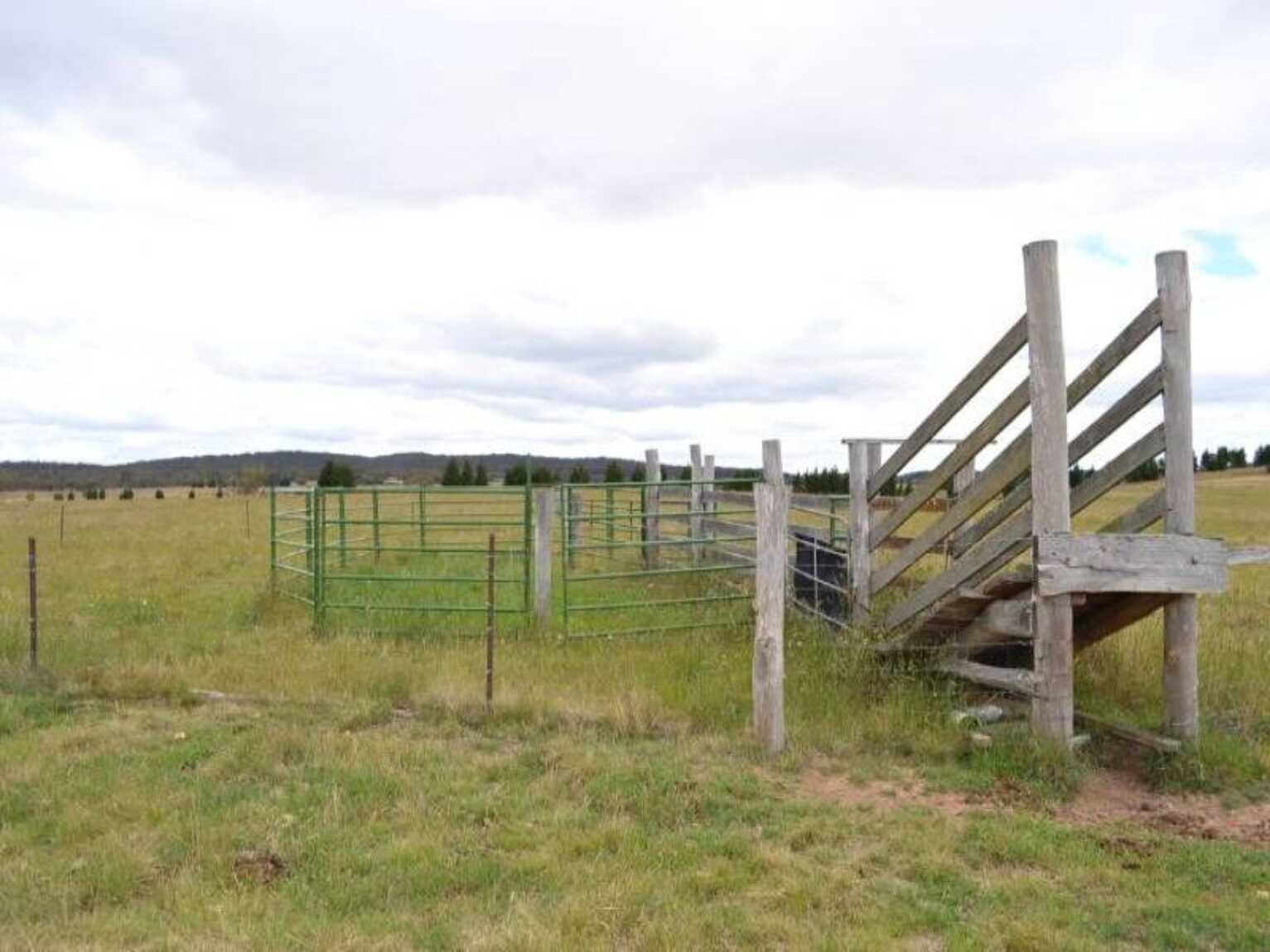 2204 Windellama Goulburn
