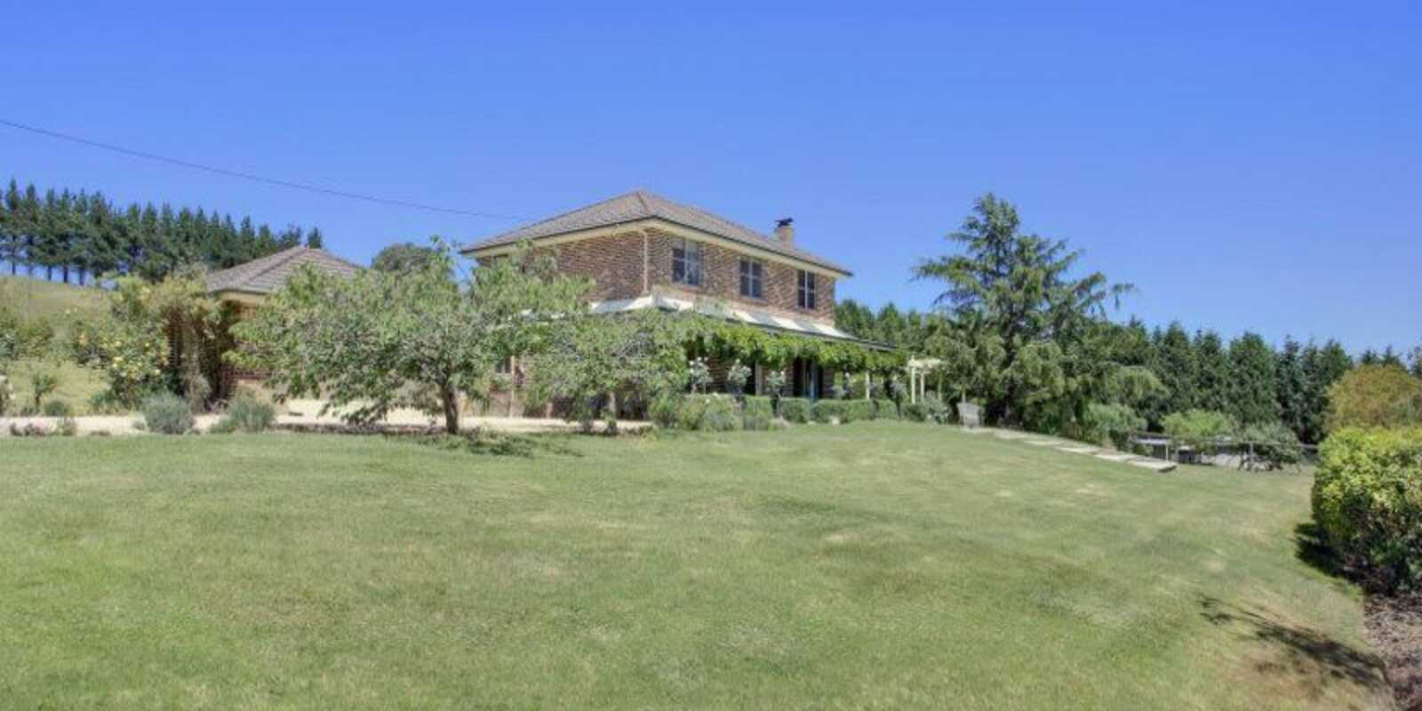 120 Nowra Road Moss Vale 120 Nowra Road Moss Vale