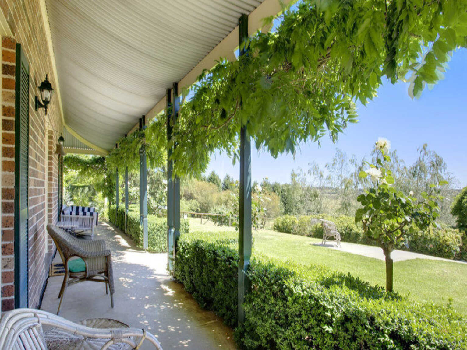 120 Nowra Road Moss Vale 120 Nowra Road Moss Vale