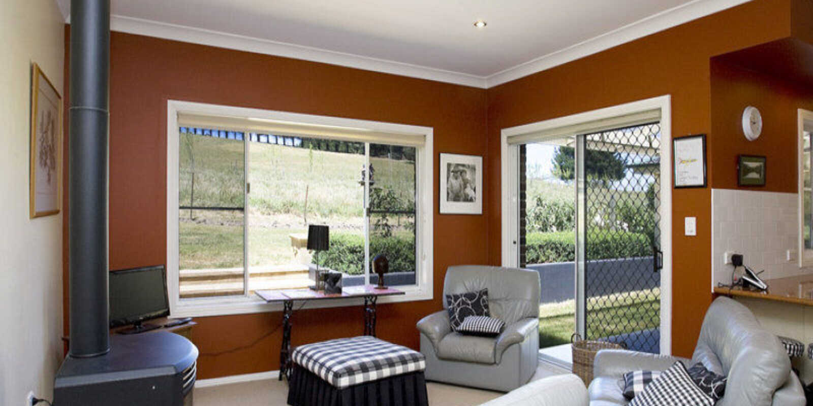 120 Nowra Road Moss Vale 120 Nowra Road Moss Vale